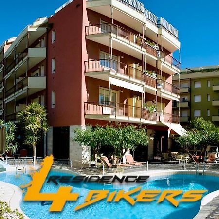 Ligure Residence Pietra Ligure Exterior foto
