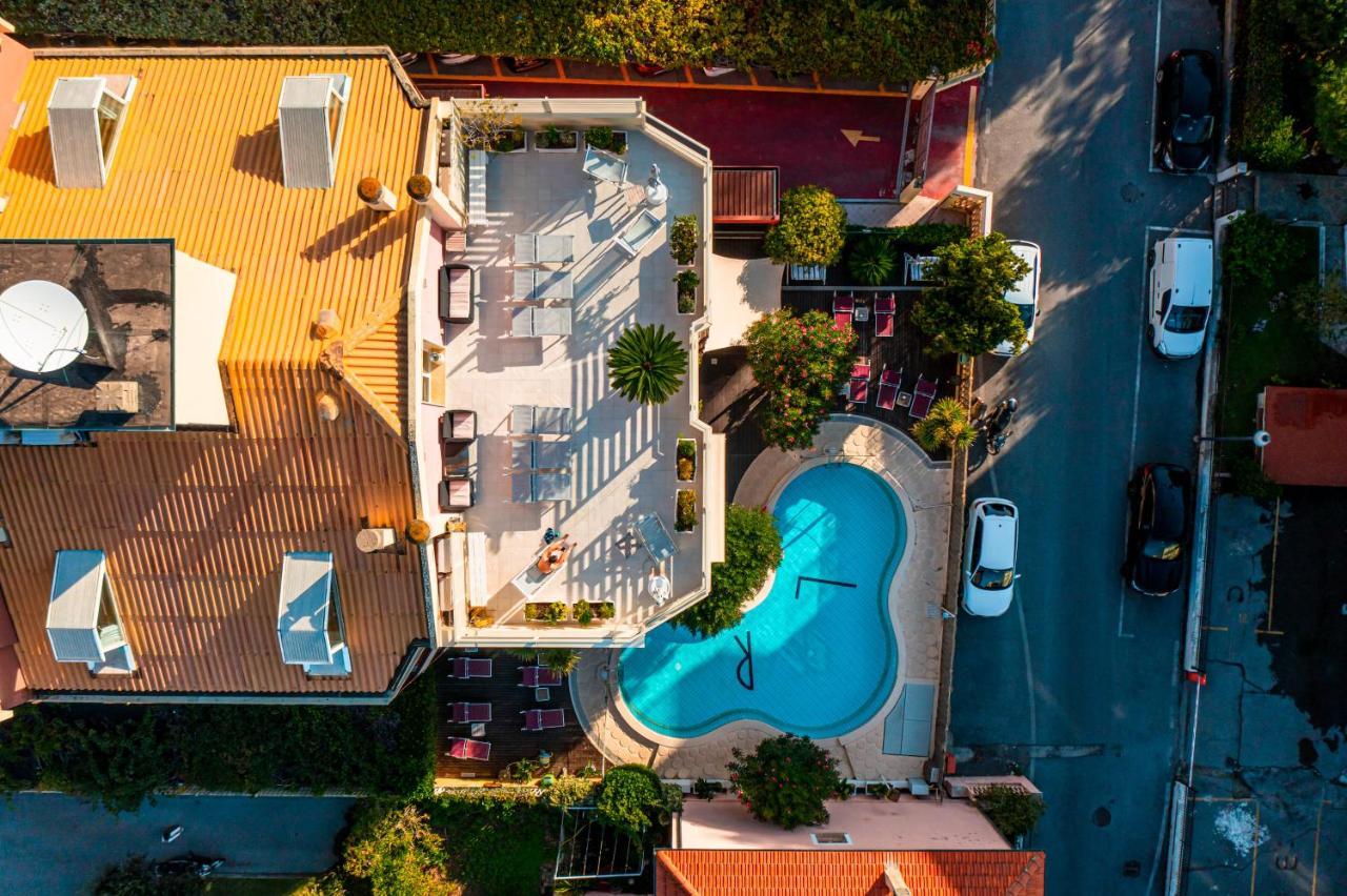 Ligure Residence Pietra Ligure Exterior foto