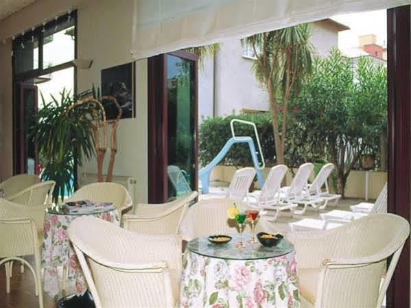 Ligure Residence Pietra Ligure Exterior foto